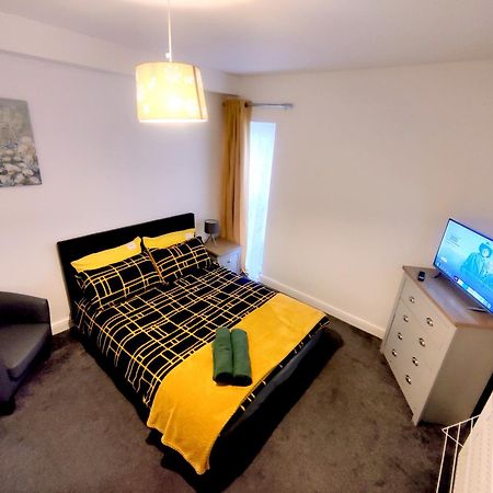 House Share With Few Ensuite Rooms Near Southmead Bristol Eksteriør bilde