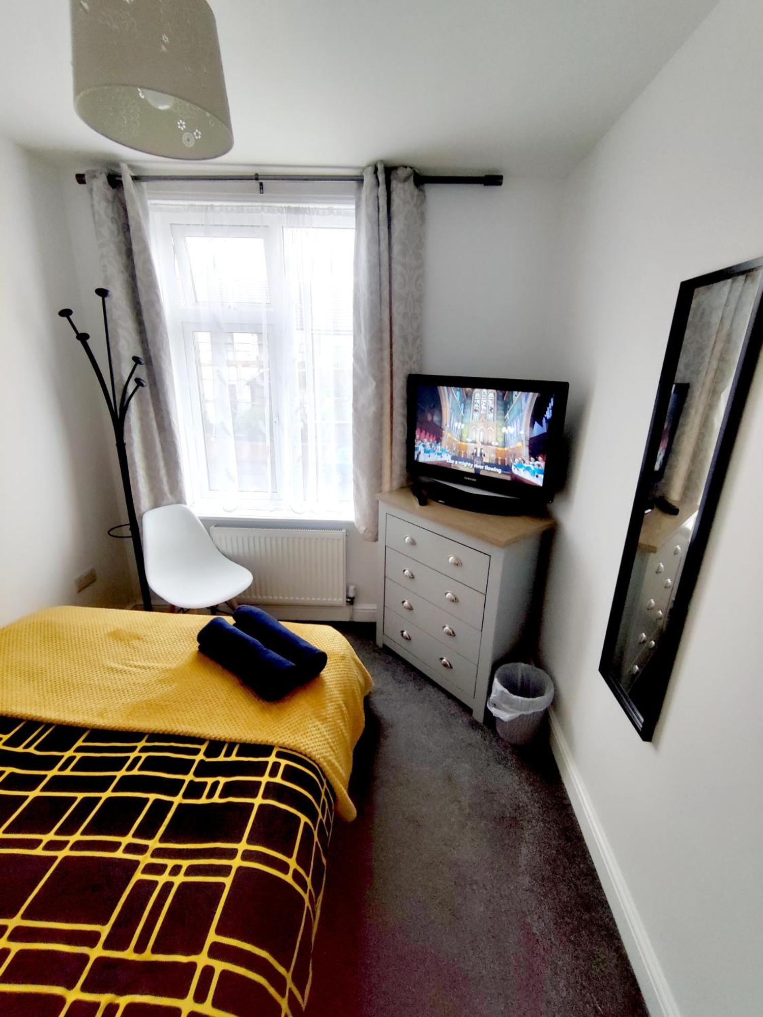 House Share With Few Ensuite Rooms Near Southmead Bristol Eksteriør bilde