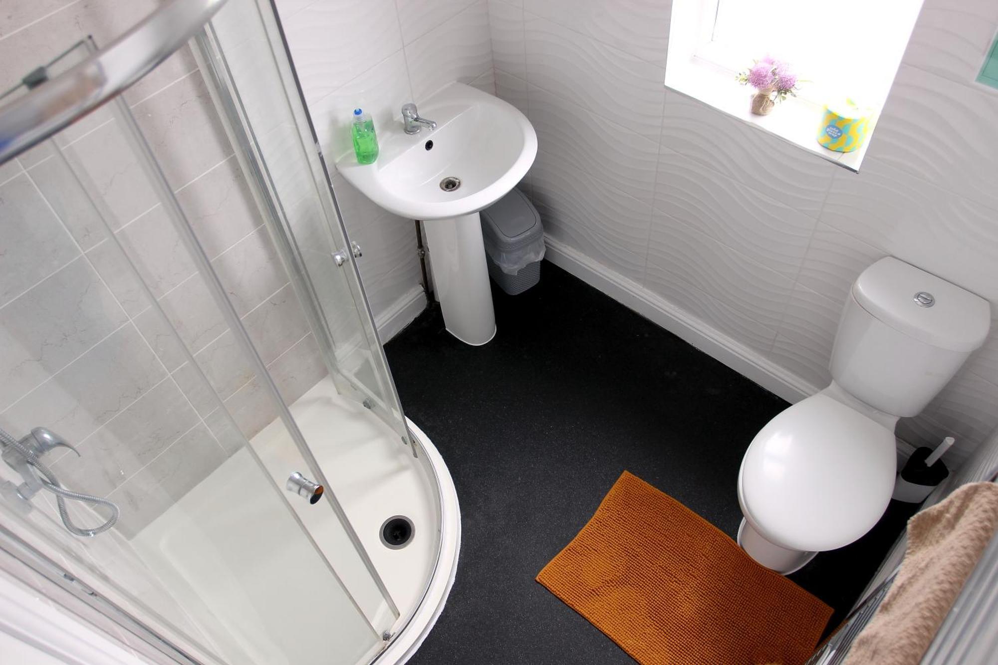 House Share With Few Ensuite Rooms Near Southmead Bristol Eksteriør bilde
